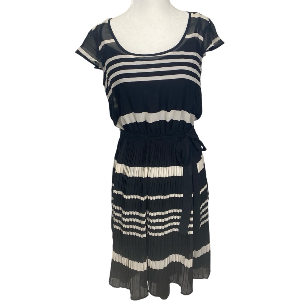 Chic by Jacob Striped Cap Sleeve Midi Dress with Pleated Skirt Size Small